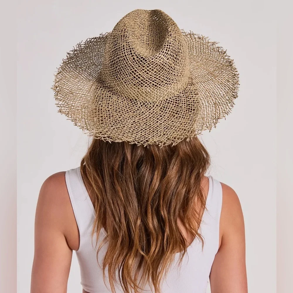 NWT Sundrenched Frayed Natural Straw Hat 58CM Forever 21 Coachella festival